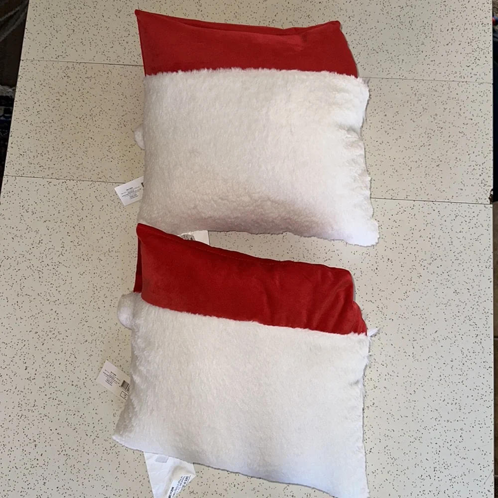 2 NEW Target Bullseyes Playground Christmas 2023 Santa Throw Toss Pillow 13 X 14